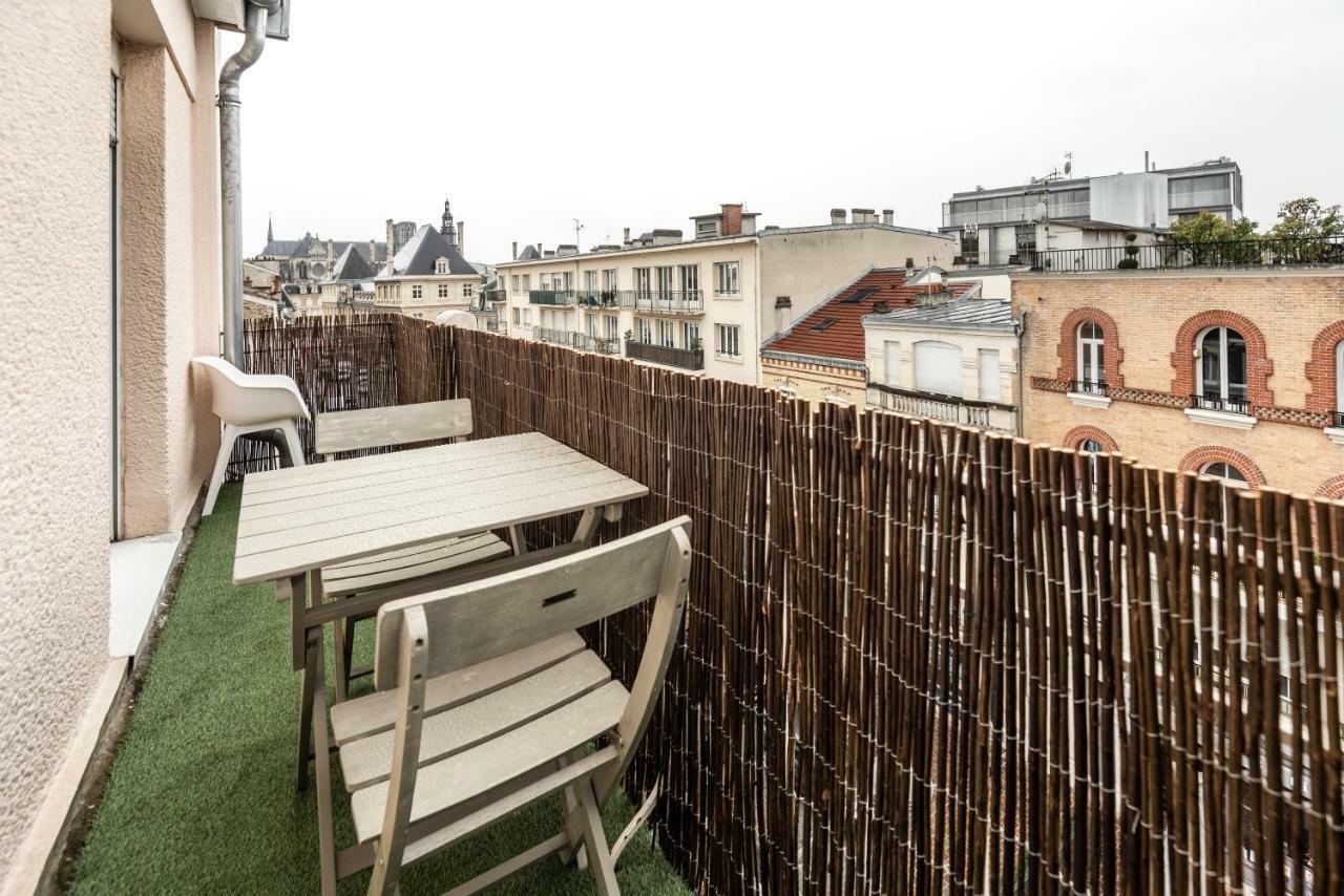 Chic B&B + Balcony - Hyper Center 兰斯 外观 照片