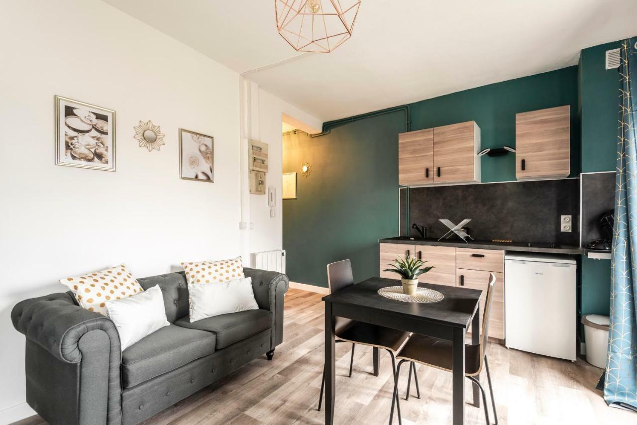 Chic B&B + Balcony - Hyper Center 兰斯 外观 照片